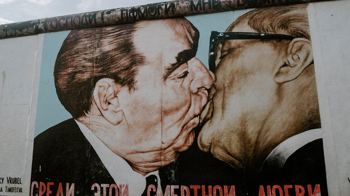 Street Art East Side Gallery